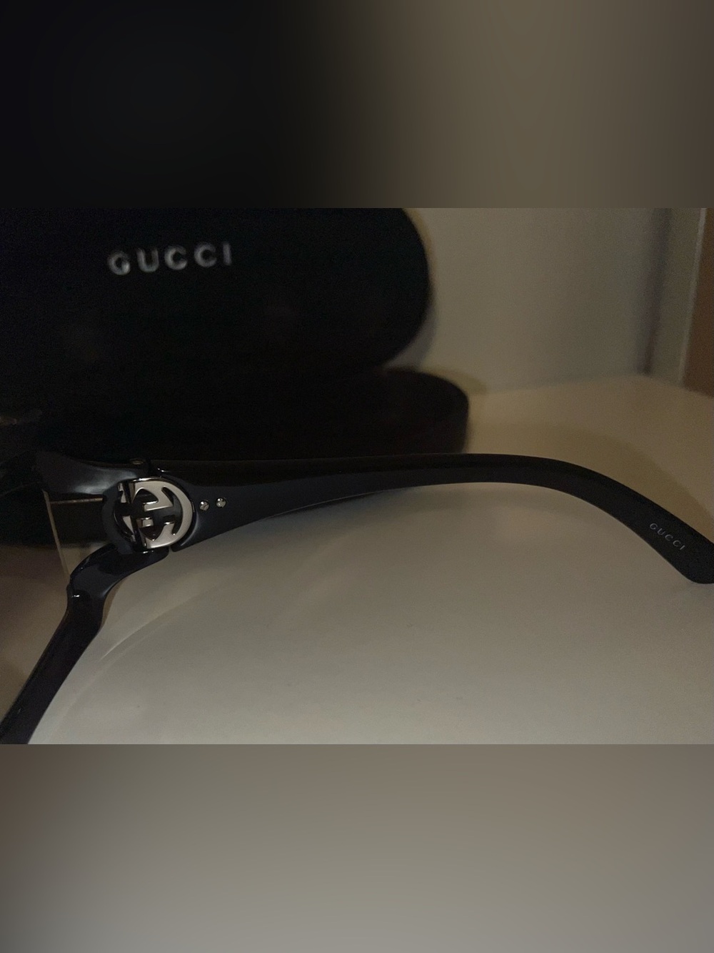 Gucci Women’s Sunglasses - Black - Picture 4 of 12